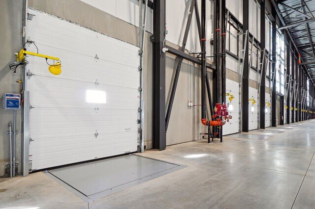 1 Rue François Bricault, Pointe-aux-trembles, QC à louer - Photo intérieure - Image 2 de 11