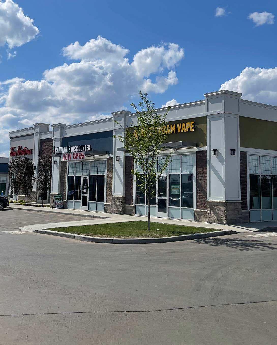 10 Rose Gate, St. Albert, AB for lease Primary Photo- Image 1 of 3