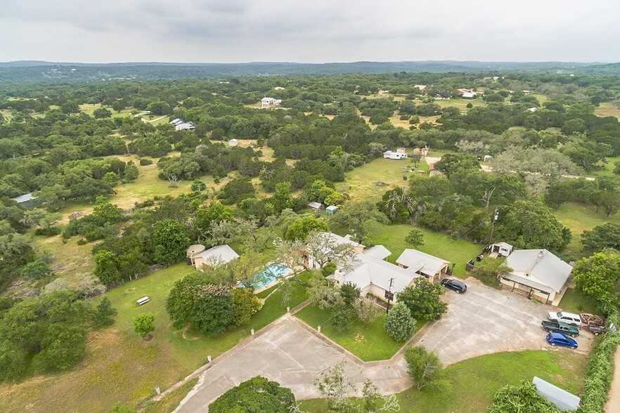 22599 Ranch Road 12, Dripping Springs, TX à vendre - Photo du b timent - Image 1 de 5