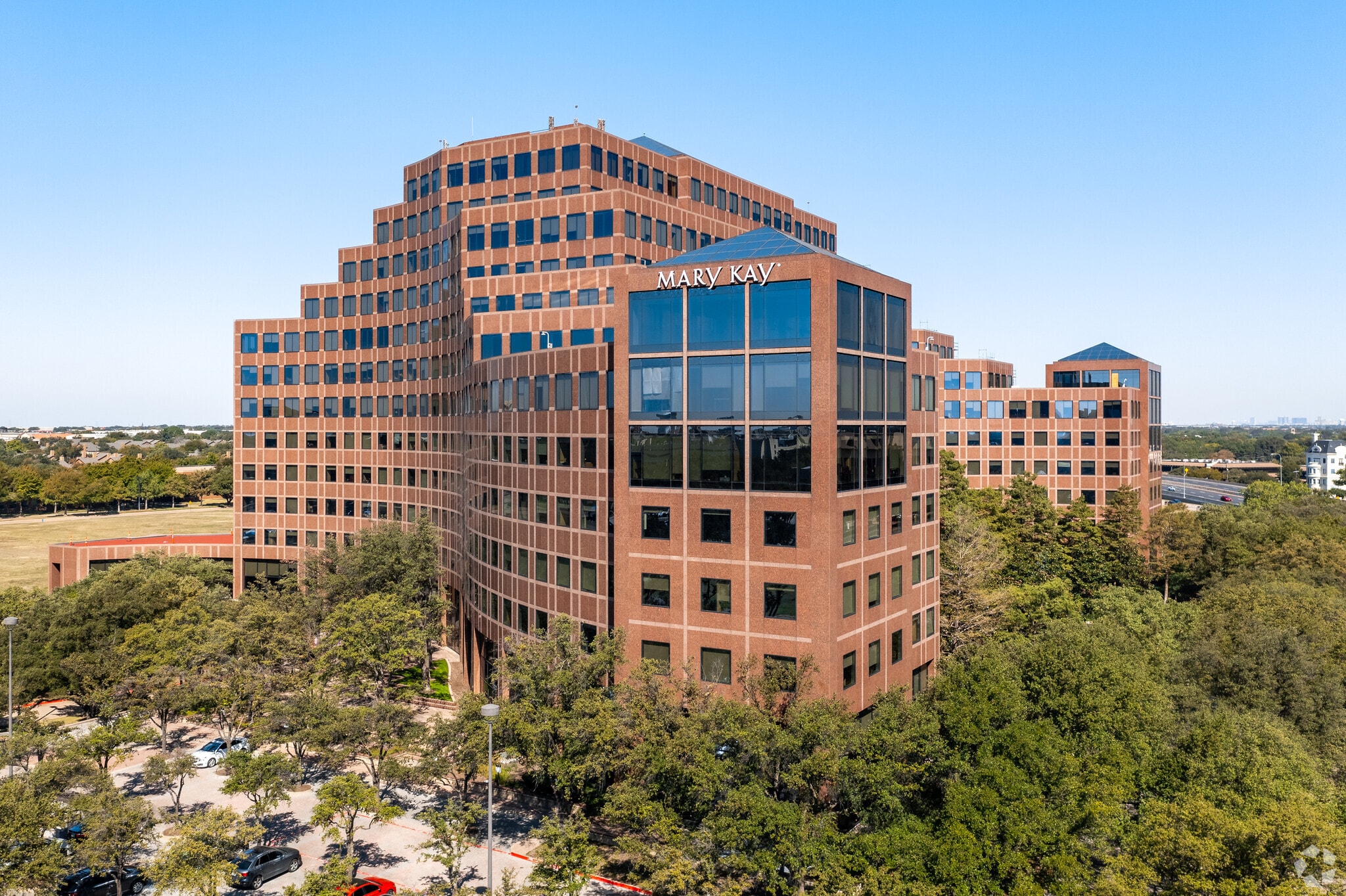 16251 Dallas Pky, Addison, TX for sale Primary Photo- Image 1 of 15