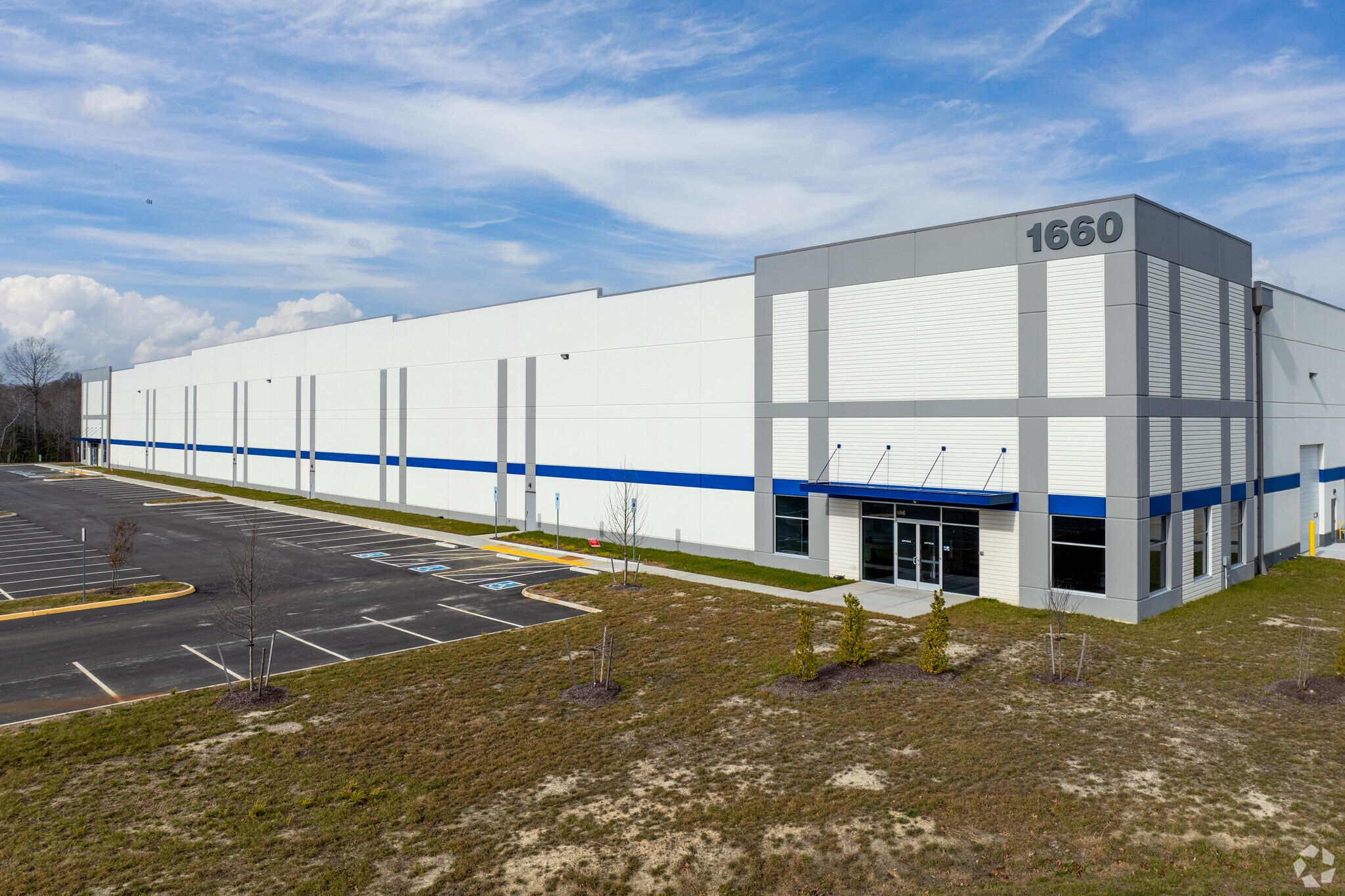 1660 Ashton Park Dr, Colonial Heights, VA for lease Primary Photo- Image 1 of 7