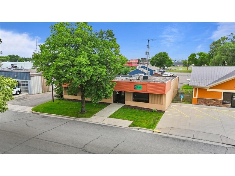 20 S 32nd Ave S, Saint Cloud, MN for lease - Building Photo - Image 2 of 12