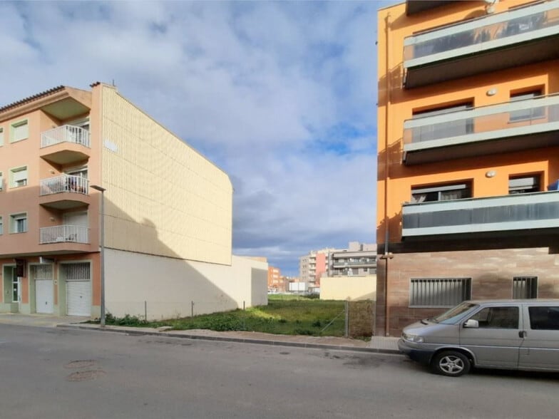2 parcelas de suelo urbano en Amposta portfolio of 2 properties for sale on LoopNet.ca - Building Photo - Image 2 of 5