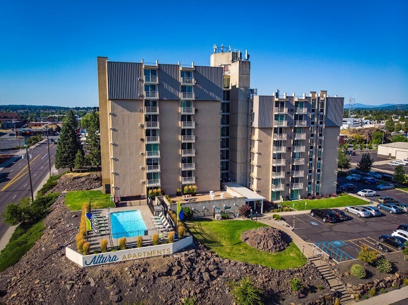 930 N Washington St, Spokane, WA à vendre Photo du bâtiment- Image 1 de 16