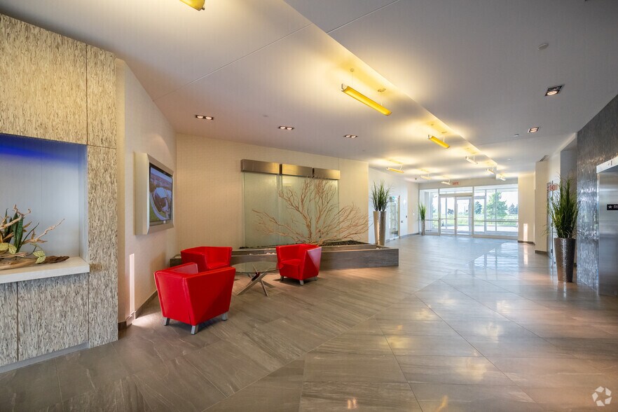 2955 Rue Jules-Brillant, Laval, QC à vendre - Hall d’entrée - Image 2 de 17
