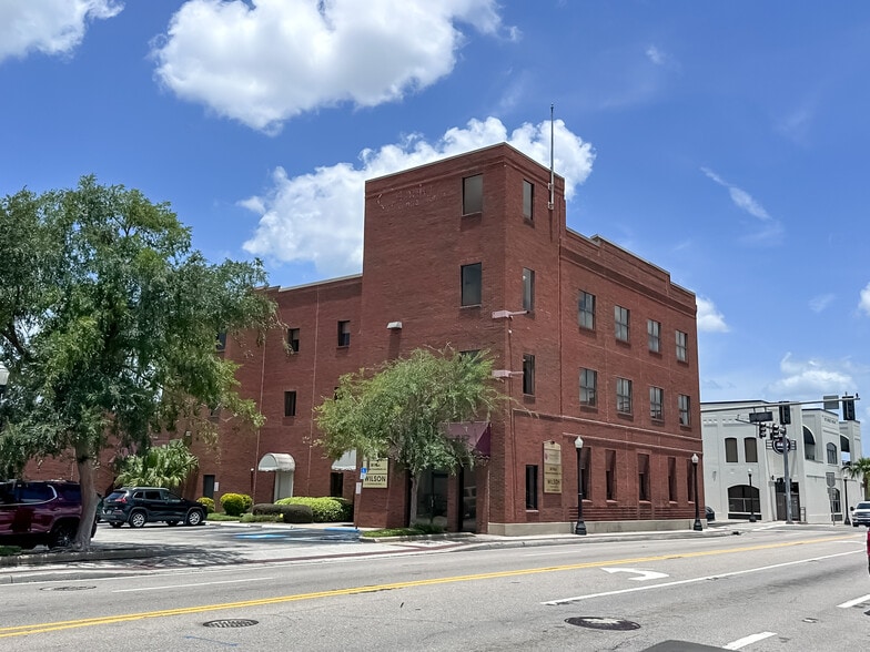 103 S Florida Ave, Lakeland, FL for lease - Building Photo - Image 1 of 38