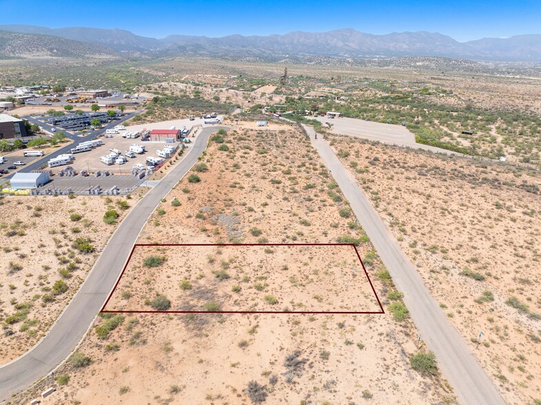 3668 W Summit Pointe Ct, Camp Verde, AZ à vendre - Photo du bâtiment - Image 2 de 4