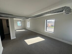 3408 S Westnedge Ave, Kalamazoo, MI à louer Photo du bâtiment- Image 1 de 8