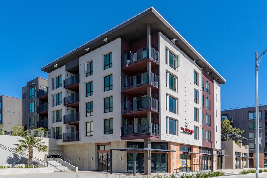 1501 Berryessa Rd, San Jose, CA à louer - Photo du bâtiment - Image 3 de 8