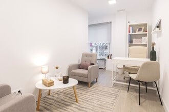 Calle de Orense, 29, Madrid, Madrid for lease Interior Photo- Image 1 of 9