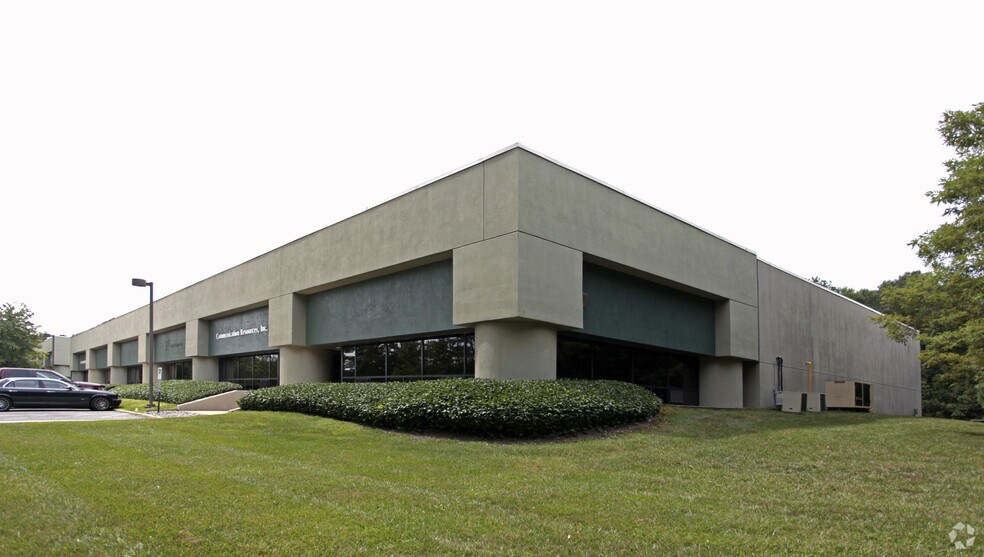 1433 State Route 34, Wall Township, NJ à louer - Photo du bâtiment - Image 3 de 11