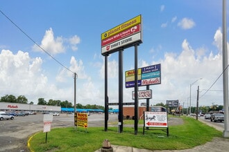 1185-1259 N Memorial Dr, Lancaster, OH for lease Interior Photo- Image 2 of 12