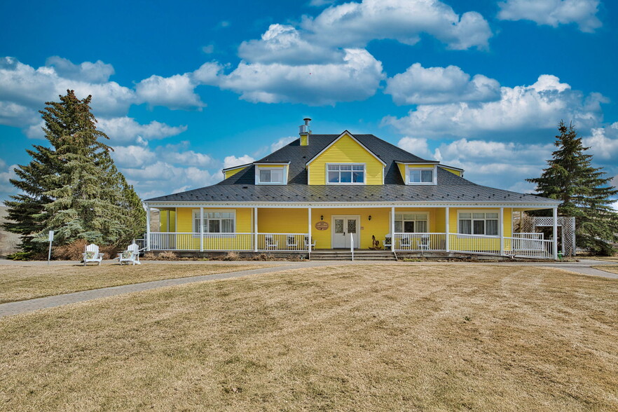 111 Severn Av, Rosebud, AB for sale - Primary Photo - Image 3 of 16