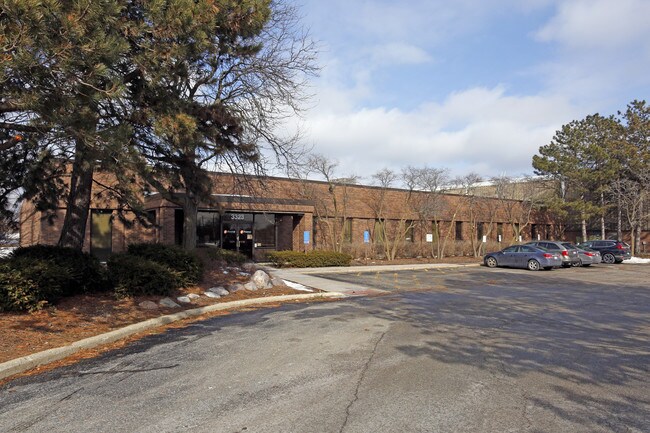 Plus de détails pour 3311-3333 N Kennicott Ave, Arlington Heights, IL - Industriel à louer