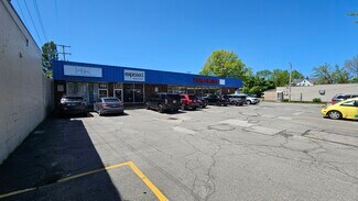 Plus de détails pour 756-758 E 200th St, Cleveland, OH - Commerce de détail à louer