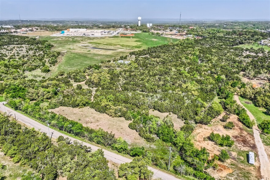 10910 Kit Carson Dr, Austin, TX for sale - Primary Photo - Image 1 of 12