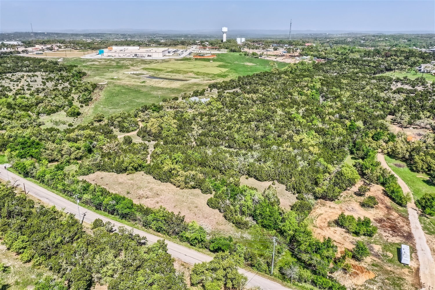 10910 Kit Carson Dr, Austin, TX à vendre Photo du bâtiment- Image 1 de 13