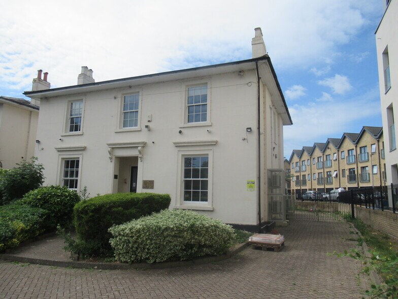 48-50 Mill Green Rd, Mitcham à vendre - Photo du bâtiment - Image 2 de 11