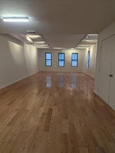 289 Seventh Ave, New York, NY for lease Interior Photo- Image 1 of 2