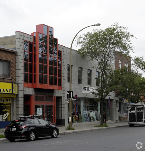 6464-6466 Boul Saint-Laurent, Montréal, QC à louer - Photo du bâtiment - Image 2 de 2