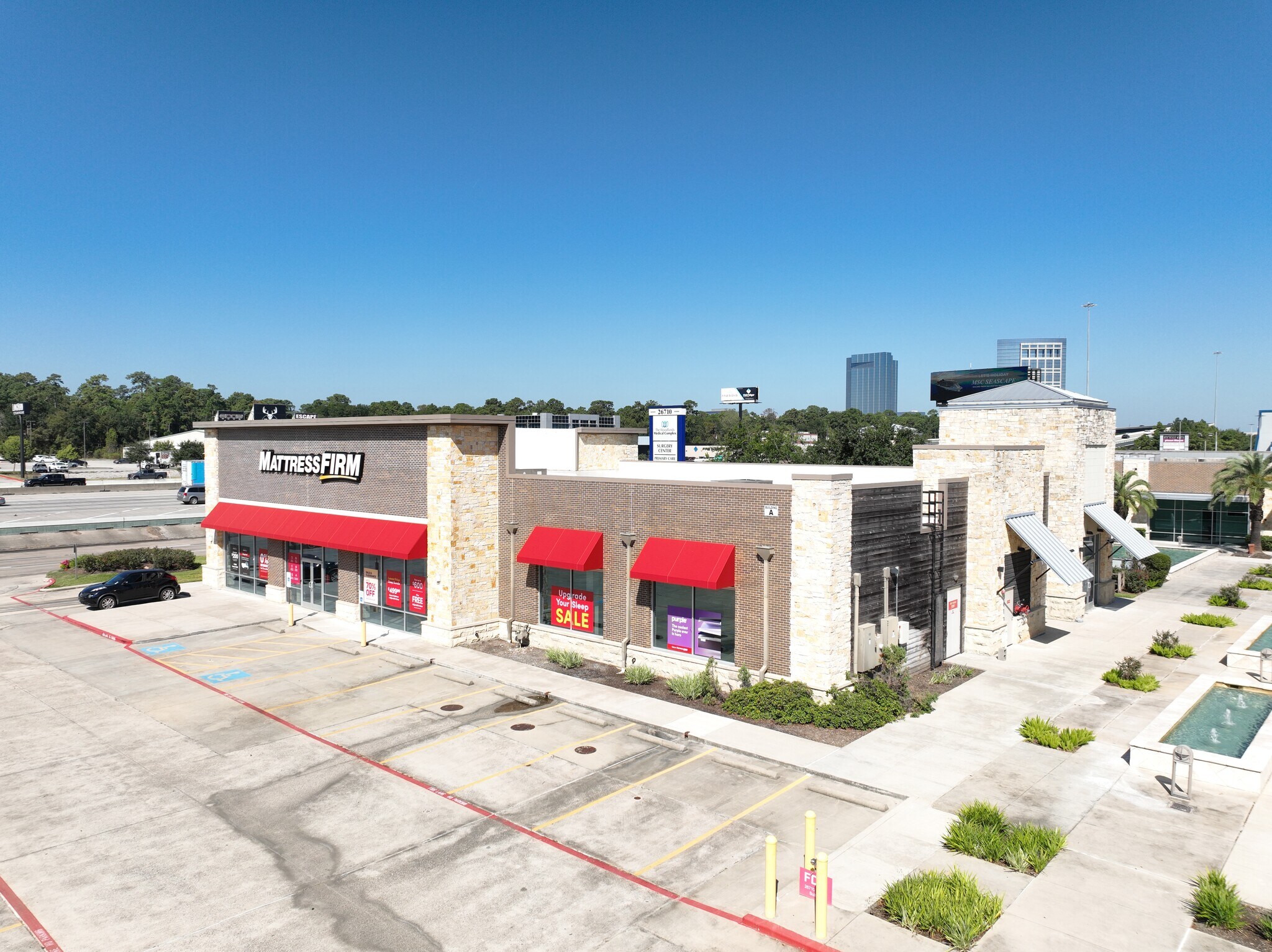 26710 Interstate 45, Spring, TX à vendre Photo du bâtiment- Image 1 de 3