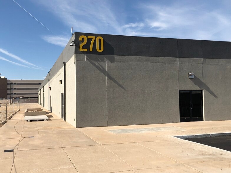 1300 S Litchfield Rd, Goodyear, AZ for lease - Building Photo - Image 2 of 5