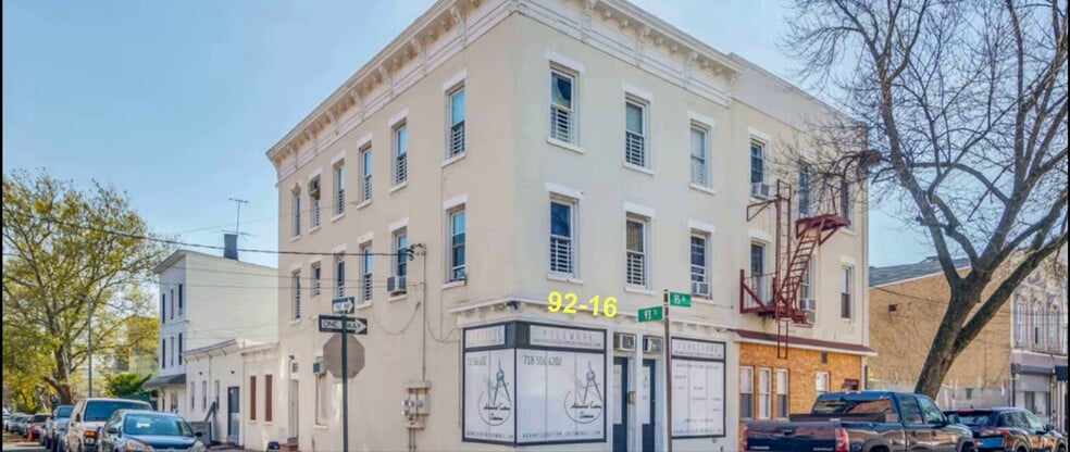 9216 95th Ave, Ozone Park, NY à vendre - Photo du bâtiment - Image 2 de 34
