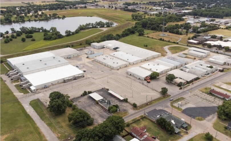 1515 N A St, Wellington, KS à louer Photo principale- Image 1 de 3