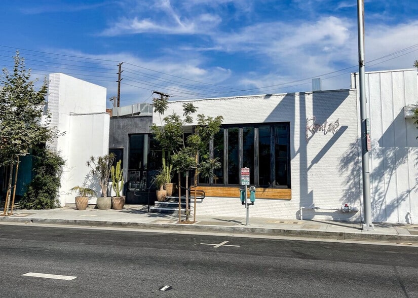 8479 Melrose Ave, West Hollywood, CA for lease - Building Photo - Image 1 of 6