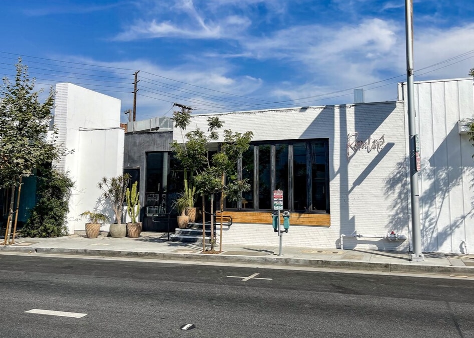 8479 Melrose Ave, West Hollywood, CA for lease Primary Photo- Image 1 of 6
