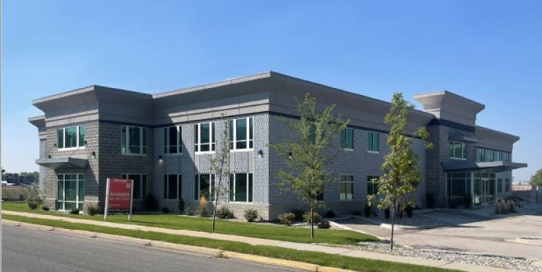 2250 S 800 W, Woods Cross, UT à vendre - Photo du bâtiment - Image 3 de 3