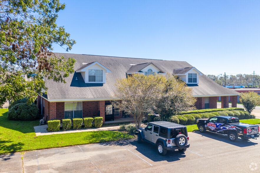 150 W Section Ave, Foley, AL for lease - Building Photo - Image 2 of 5