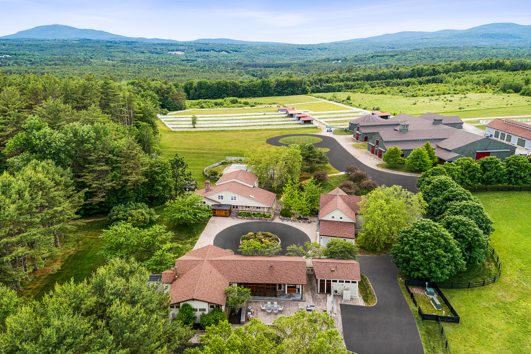 16 Burke Rd, Peterborough, NH for sale Primary Photo- Image 1 of 28