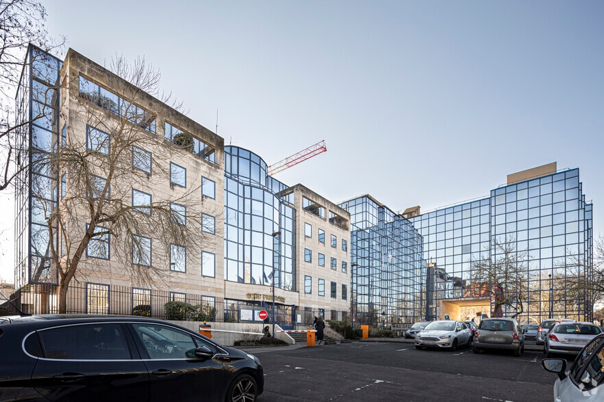 5 Rue De la Renaissance, Antony à louer - Photo du bâtiment - Image 3 de 3