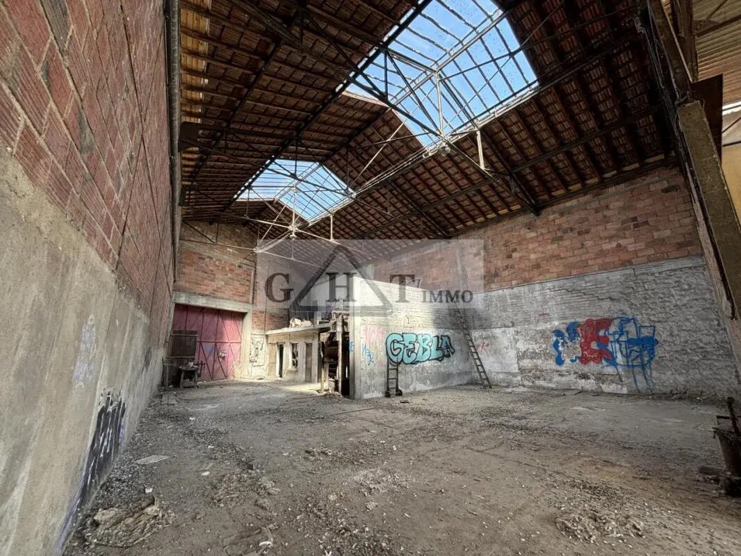 Bureau dans Saint-Maur-des-Fossés à louer Photo du bâtiment- Image 1 de 11