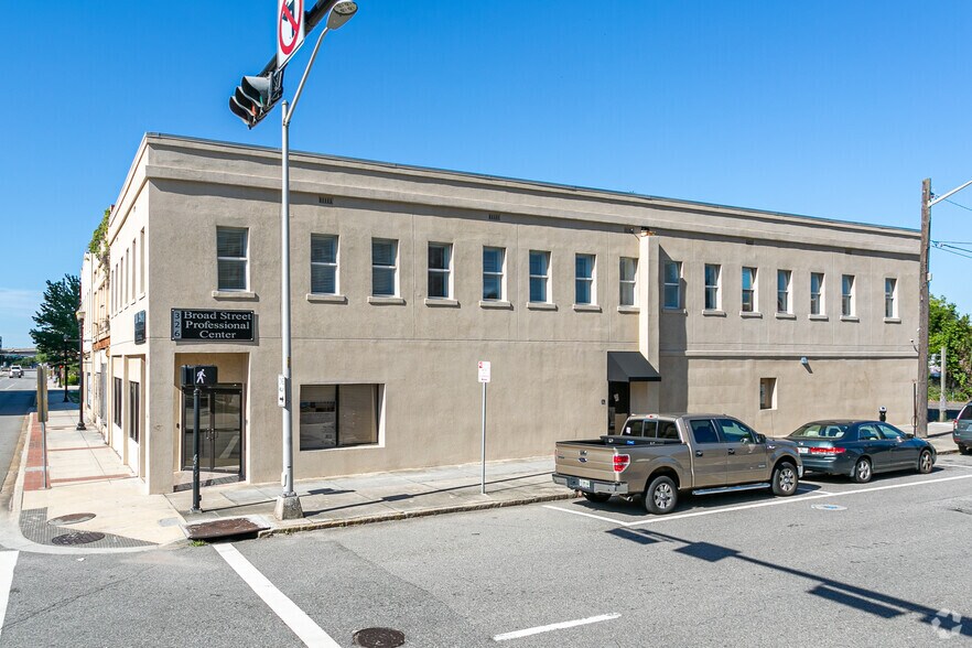 326 N Broad St, Jacksonville, FL à louer - Photo du bâtiment - Image 2 de 14
