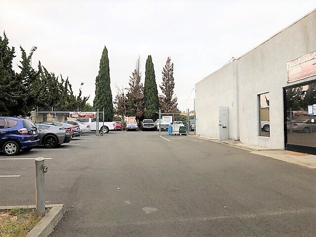 21739 Mission Blvd, Hayward, CA à vendre - Photo du bâtiment - Image 2 de 14