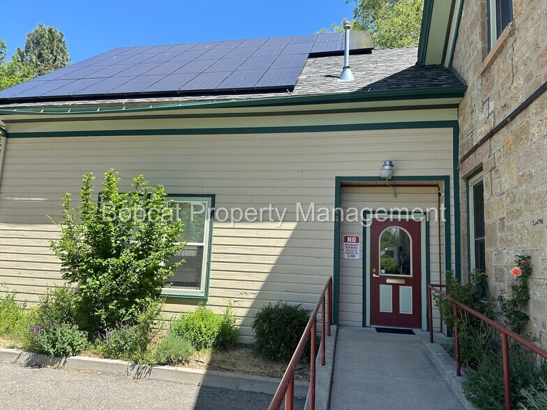 550 W Musser St, Carson City, NV à louer - Photo du bâtiment - Image 3 de 27