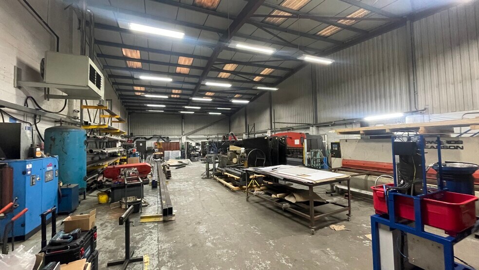 Unit 3, 20a Hawkes Drive, Heathcote Industrial Estate, Warwick à vendre - Photo du bâtiment - Image 2 de 8