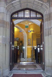 121 Donegall Rd, Belfast à louer - Photo du bâtiment - Image 3 de 3