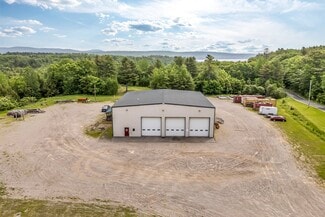 Plus de détails pour 163 Main Rd N, Frankfort, ME - Industriel à vendre