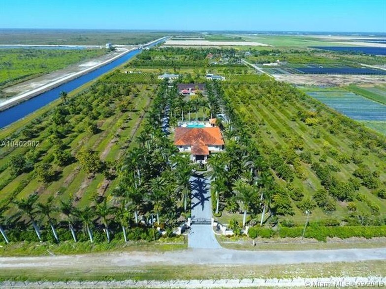 31112 SW 228th Ave, Homestead, FL for sale - Primary Photo - Image 1 of 8