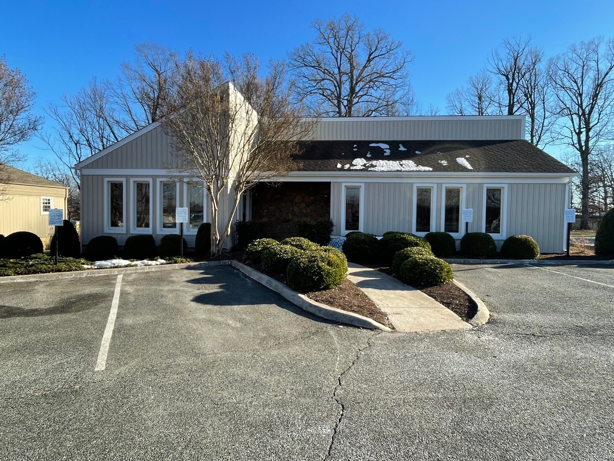 102 Annjo Ct, Forest, VA for lease Primary Photo- Image 1 of 5