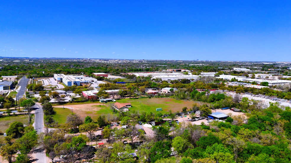 6504 Wilcab Rd, Austin, TX for sale - Building Photo - Image 3 of 7