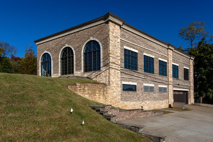 5595 Franklin Pike, Nashville, TN for lease - Building Photo - Image 1 of 13