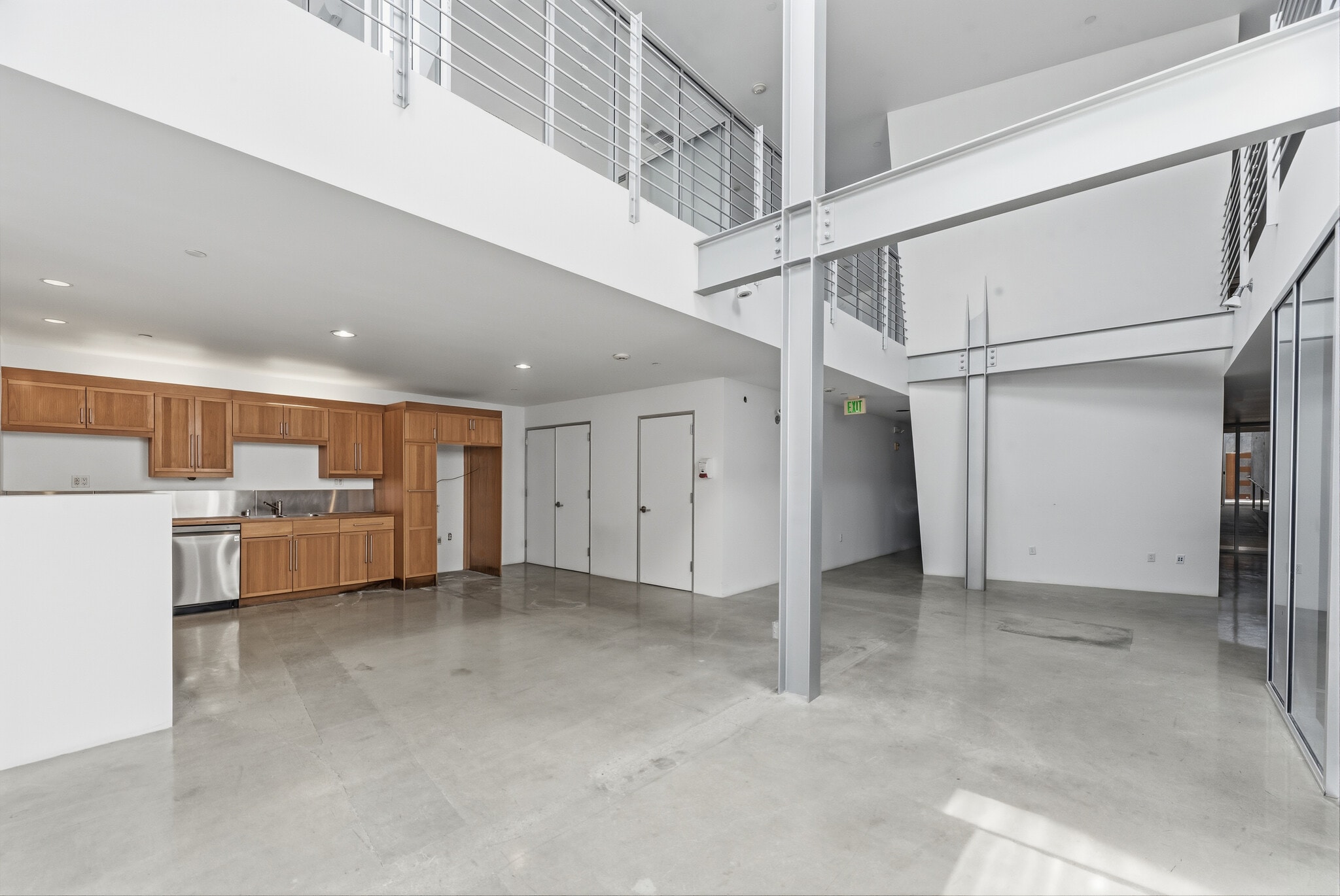 3532 Hayden Ave, Culver City, CA à louer Photo intérieure- Image 1 de 6