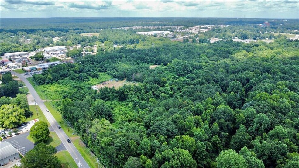 Airport Rd, Opelika, AL à vendre - Photo du bâtiment - Image 3 de 3