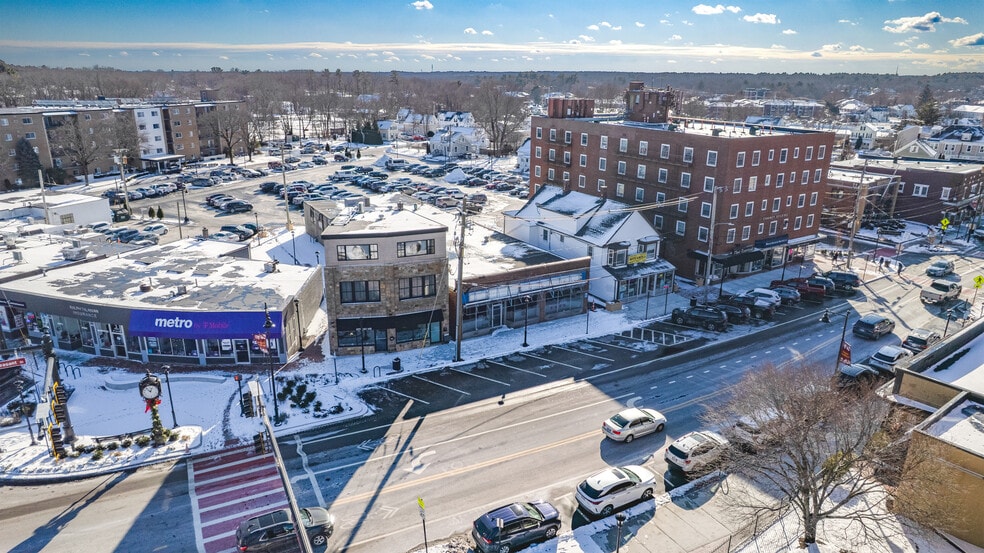 101-103 Pleasant St, Weymouth, MA à vendre - Photo du bâtiment - Image 2 de 9