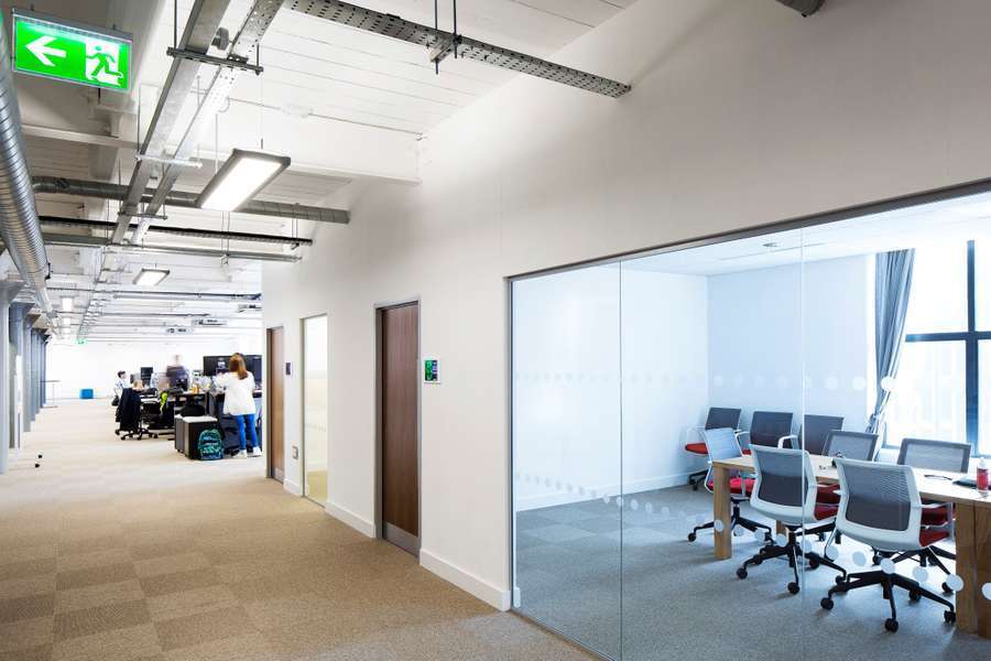 40 Linenhall St, Belfast for lease Building Photo- Image 1 of 7