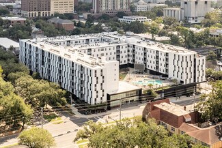 Plus de détails pour 444 W College Ave, Tallahassee, FL - Commerce de détail à louer